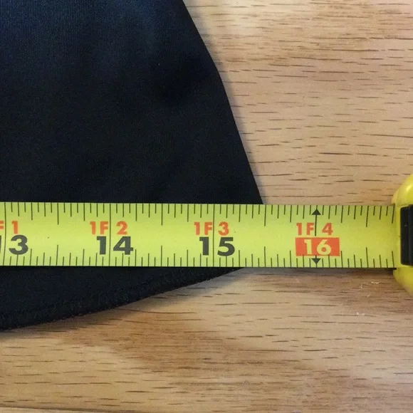 M SPANX Black Camisole Shapewear Top - Picture 11 of 14